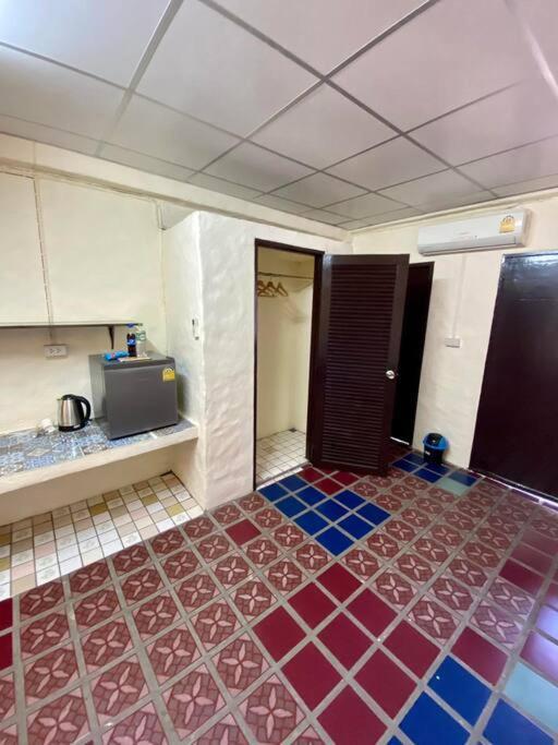 Ratanawong Place 405 Bangkok Dış mekan fotoğraf